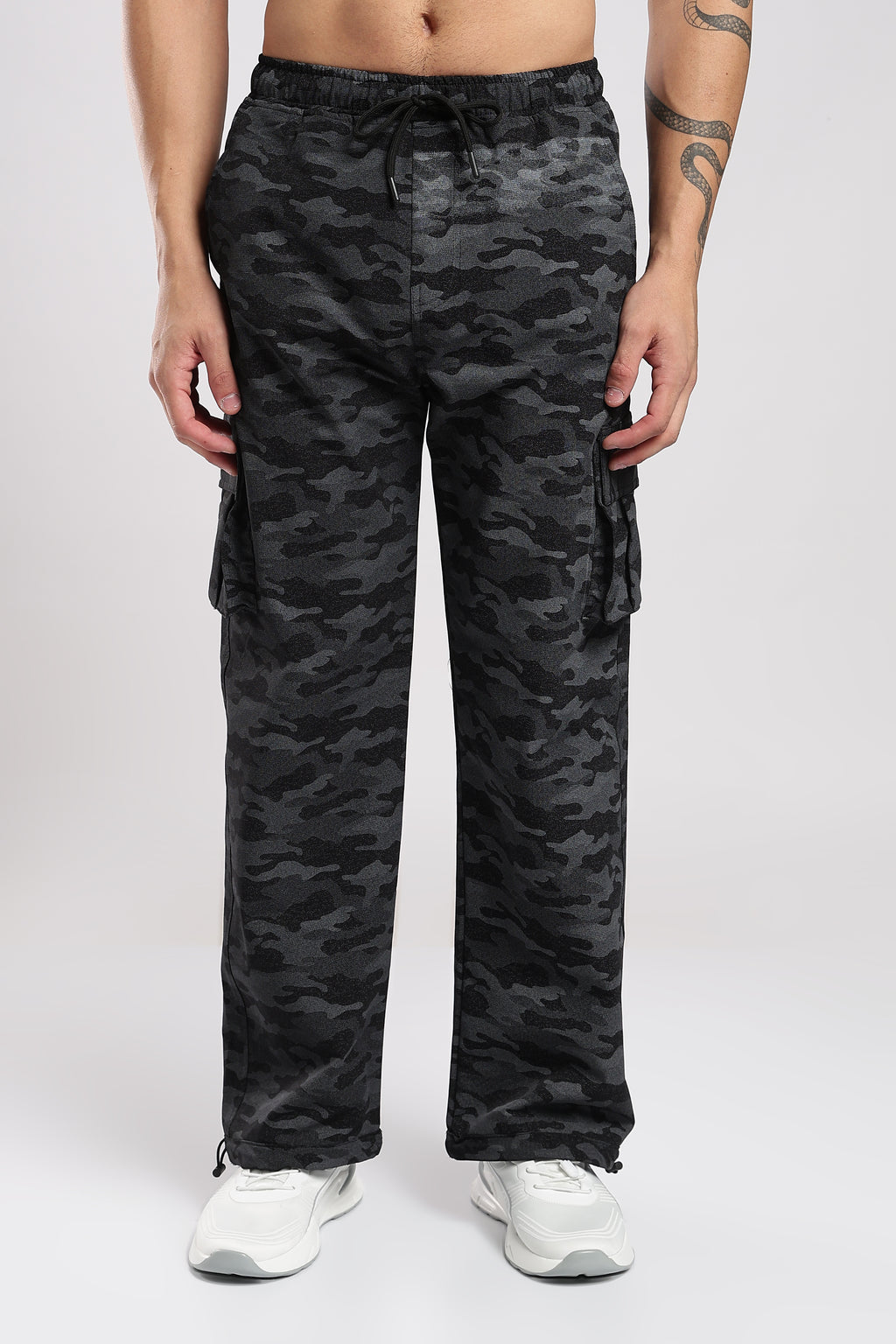 Sinskari Cargo Trackpants 02