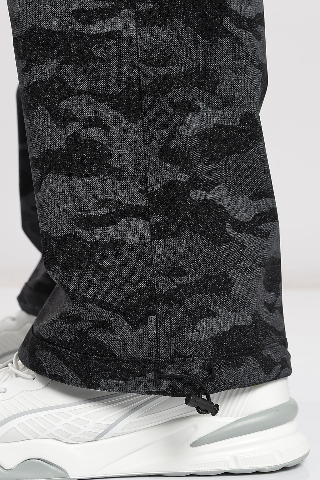 Sinskari Cargo Trackpants 02