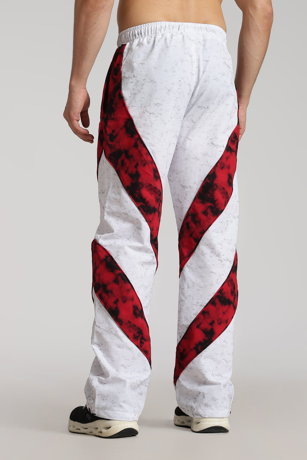 Sinskari Cargo Trackpants 01
