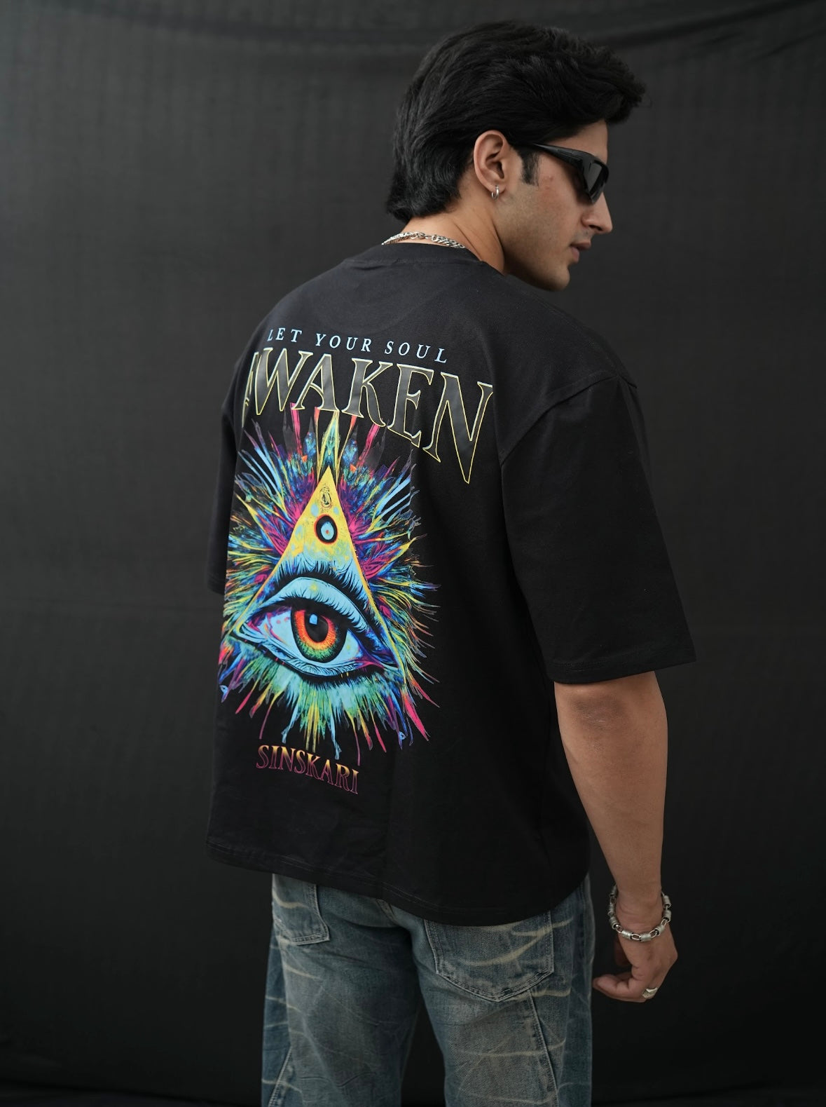 "Let your soul Awaken" Black Oversized T-Shirt